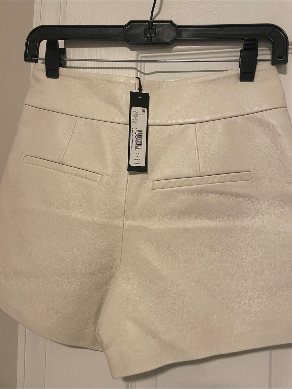 Alice + Olivia Cady White Leather Shorts - Picture 9 of 10